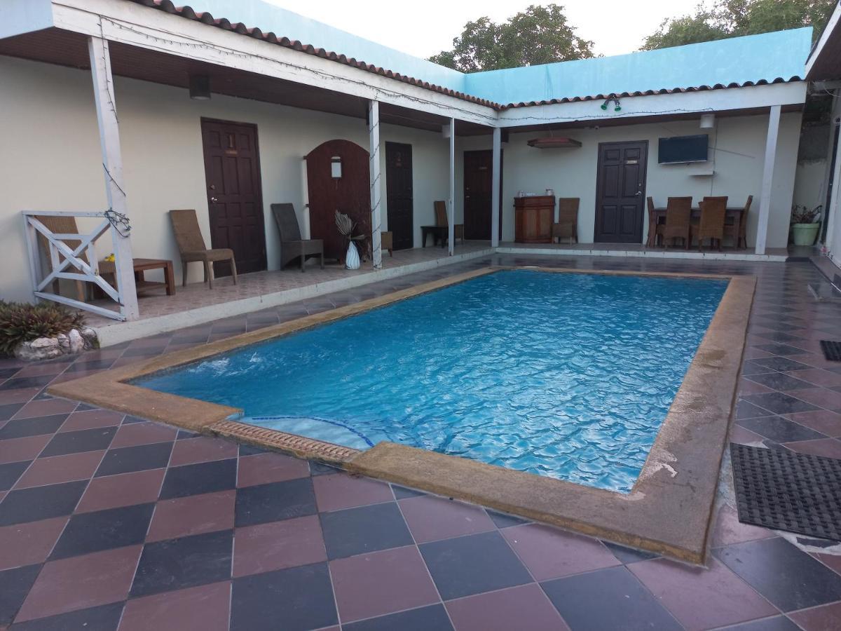 Green Hill Guest House Willemstad Buitenkant foto